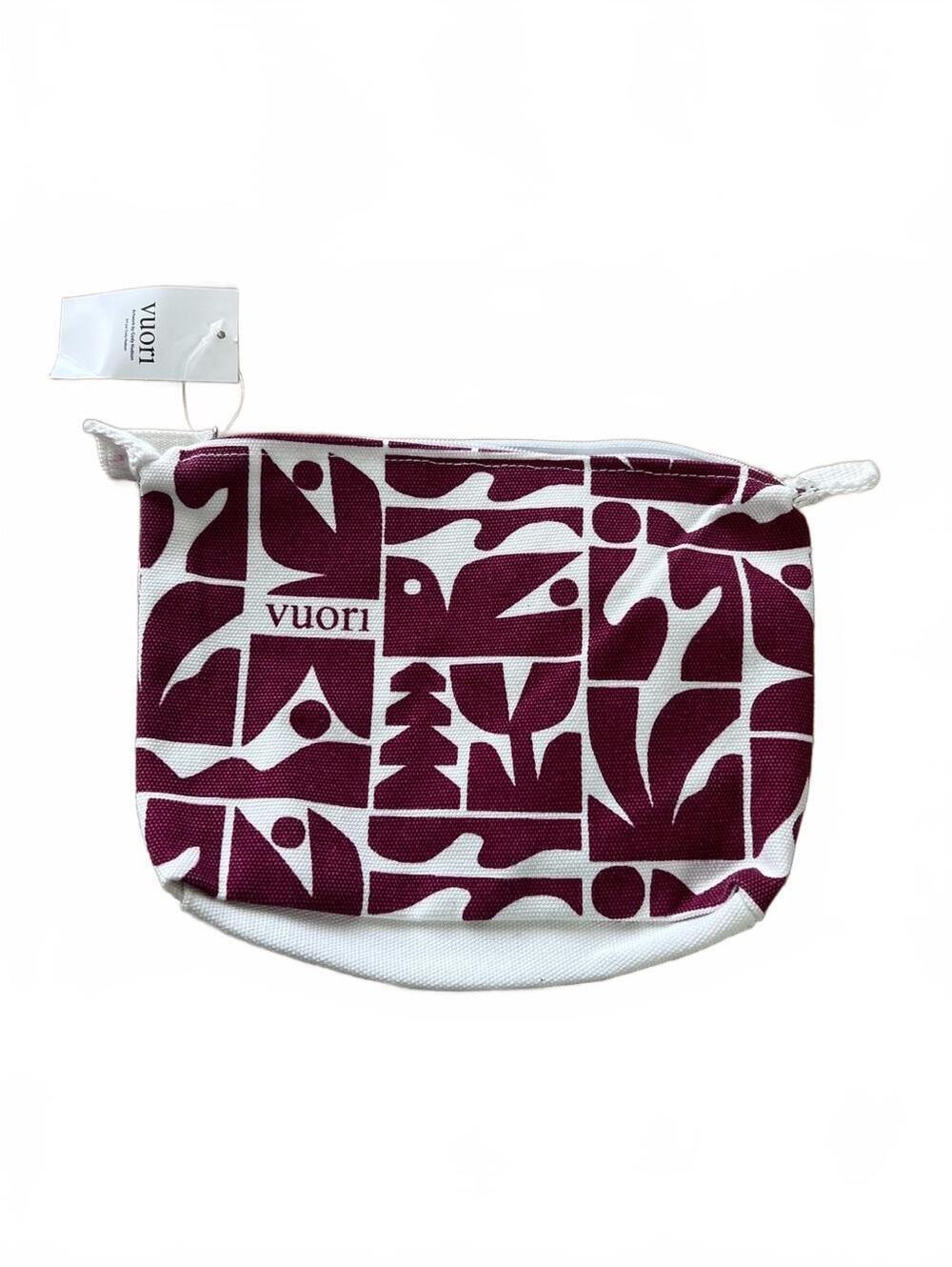 Vuori Holiday Strawberry Canvas Zip Pouch Cosmetic Bag 2025 NWT